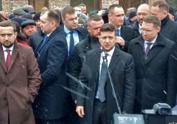 zelenskiy-rozpoviv-pro-maybutnye-ukrayinskikh-shakht-ta-poobitsyav-priyti-na-naradu-shakhtariv