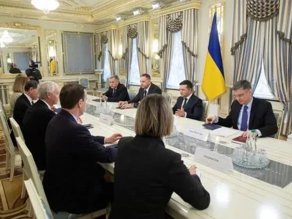 zelenskiy-zustrivsya-z-senatorami-ssha-vid-demokratichnoyi-ta-respublikanskoyi-partiy