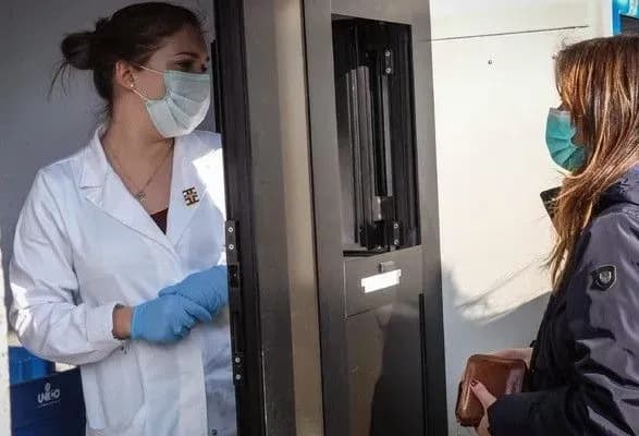 genkonsulstvo-ukrayini-v-milani-prizupinyaye-robotu-cherez-spalakh-koronavirusu