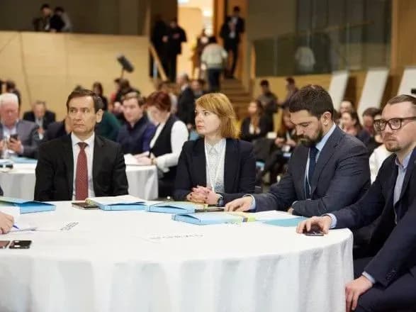 u-kiyevi-startuvali-publichni-obgovorennya-zakonu-pro-detsentralizatsiyu