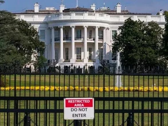 biliy-dim-zaprosiv-2-5-mlrd-dolariv-na-borotbu-z-koronavirusom