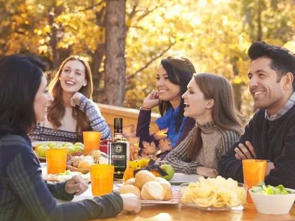 u-nimtsiv-i-ukrayintsiv-viyavilisya-skhozhi-perevagi-v-yizhi-ta-napoyakh-statistika