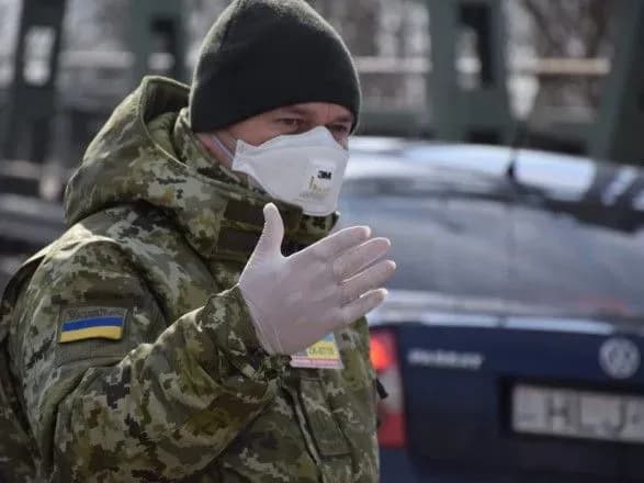 perevirka-na-koronavirus-u-dvokh-inozemtsiv-u-portu-viyavili-pidvischenu-temperaturu