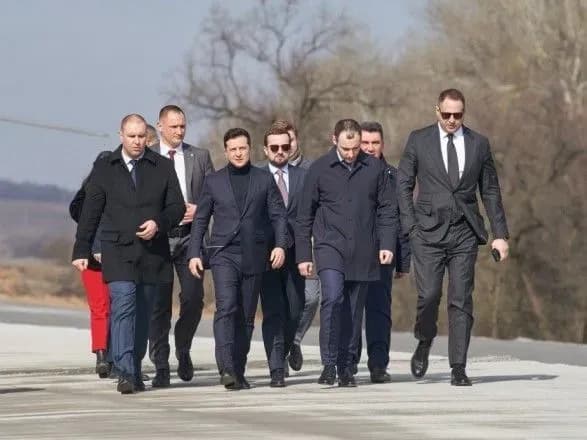 zelenskiy-nashe-bazhannya-miru-ne-poslablyuye-nashu-zdatnist-dati-vidsich-agresoru