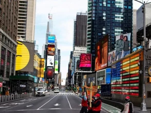 u-ssha-pratsivniki-amazon-straykuyut-vimagayuchi-posileni-zakhodi-bezpeki-cherez-koronavirus