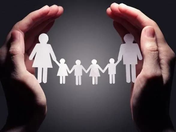 minsotspolitiki-rozrobilo-algoritm-diy-schodo-pidtrimki-simey-z-ditmi-ta-yikhnogo-zakhistu-v-umovakh-karantinu