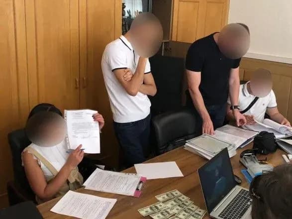 eksposadovtsya-minenergovugillya-suditimut-za-skhilyannya-do-nadannya-khabara