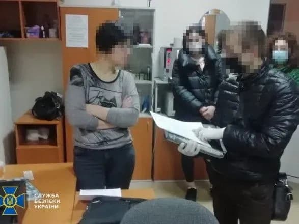 sbu-na-cherkaschini-vikrili-call-tsentr-yakiy-finansuvavsya-z-rf