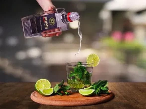 yak-ne-ziyti-z-rozumu-pid-chas-samoizolyatsiyi-sim-porad-vid-alkogolnogo-brendu-prime