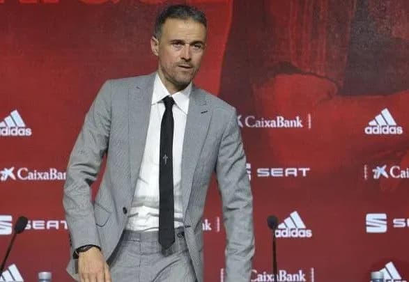 nastavnik-zbirnoyi-ispaniyi-vidmovivsya-vid-chastini-zarobitnoyi-plati