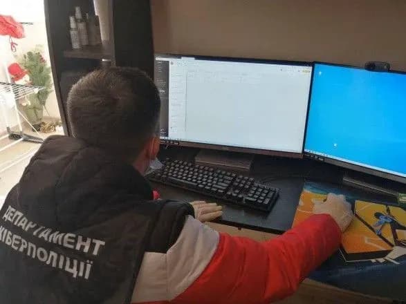 trokh-kharkivyan-vikrili-na-nezakonnikh-operatsiyakh-na-rosiyskikh-platizhnikh-sistemakh