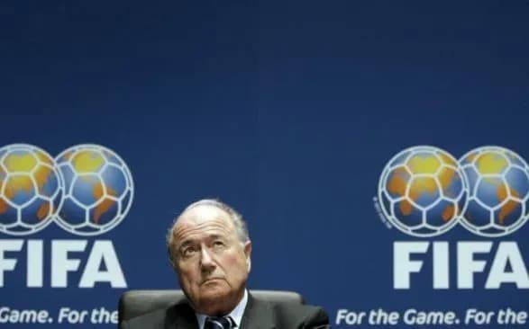blatter-ocholiv-reyting-naynenavisnishikh-futbolnikh-osobistostey
