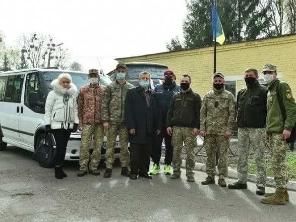 uaf-prodovzhuye-dopomagati-medpratsivnikam-u-borotbi-z-pandemiyeyu-covid-19