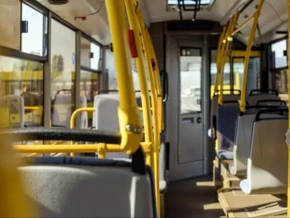 z-12-travnya-u-kiyevi-pobilshaye-reysiv-gromadskogo-transportu-marshruti