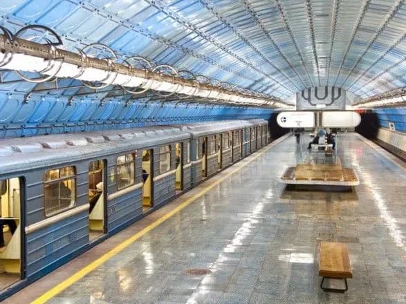 u-kii-vskomu-metropoliteni-zayavili-scho-vidnoviti-robotu-metro-mozhna-za-odin-den