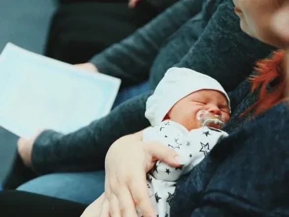 fopam-poyasnili-yak-oformiti-dopomogu-na-ditinu