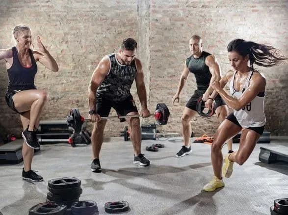 yak-bez-travm-povernutsya-do-trenuvan-pislya-karantinu-absolyutna-chempionka-svitu-z-pauerliftingu-dala-poradi