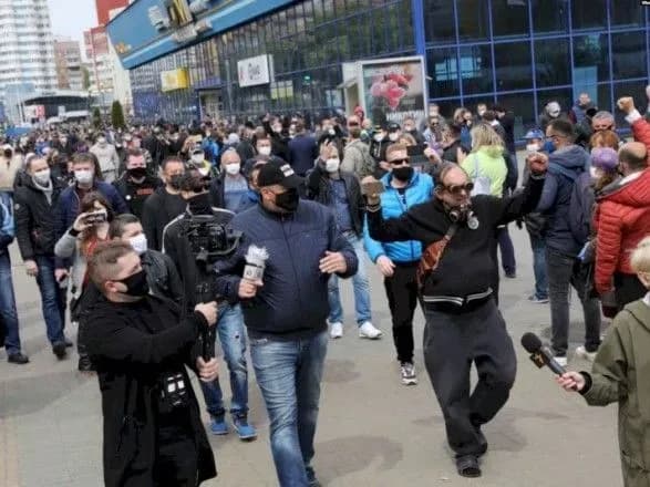 u-bilorusi-proyshov-protest-proti-visunennya-lukashenka-na-shostiy-prezidentskiy-termin