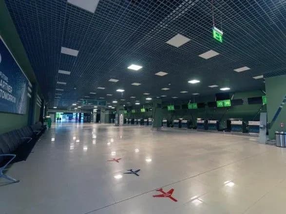 bloger-derzhava-zobovyazana-vtrutitisya-i-vryatuvati-aeroport-kiyiv-vid-bankrutstva