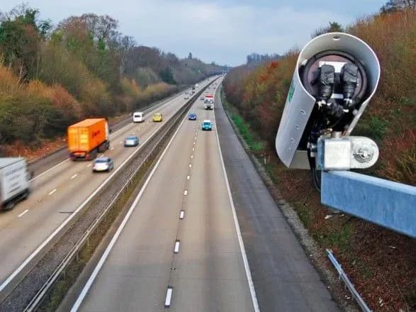 sistema-avtomatichnoyi-fiksatsiyi-porushen-pdr-tsogo-roku-zyavlyatsya-na-avtomagistralyakh-mvs