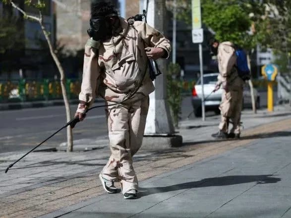 pandemiya-covid-19-potrapiv-v-iran-znachno-ranishe-ta-z-posolstva-kitayu-u-krayini-neofitsiyno-ponad-40-tisyach-zhertv-zmi