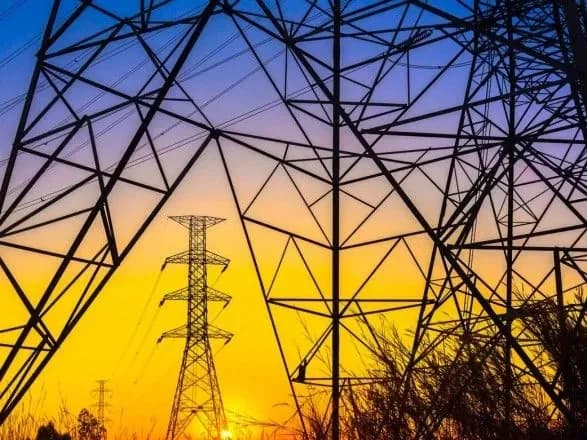 oblenergo-surkisiv-rokami-ne-platit-za-spozhitu-elektroenergiyu-sud