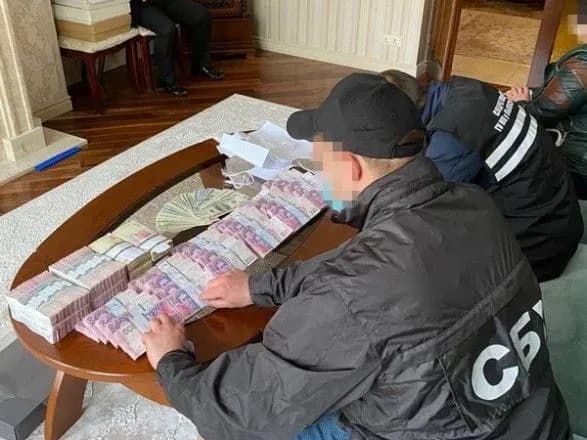 v-akademiyi-sagaydachnogo-vikrili-rozkradannya-16-mln-grn-na-kharchuvanni-viyskovikh