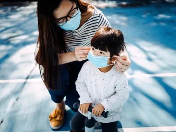 u-moz-rozyasnili-khto-maye-zakupovuvati-maski-ta-sanitayzeri-u-ditsadki