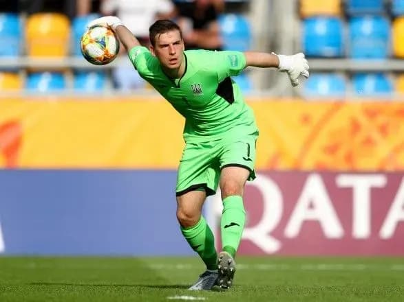 lunin-vzyav-uchast-u-kontrolnomu-poyedinku-u-skladi-fk-ovyedo