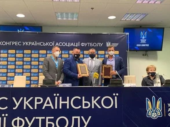 uaf-prodovzhiv-kontrakt-z-trenerskim-shtabom-andriya-shevchenka