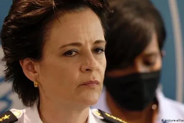 glava-politsiyi-atlanti-zvilnilasya-cherez-zagibel-afroamerikantsya-pislya-zatrimannya