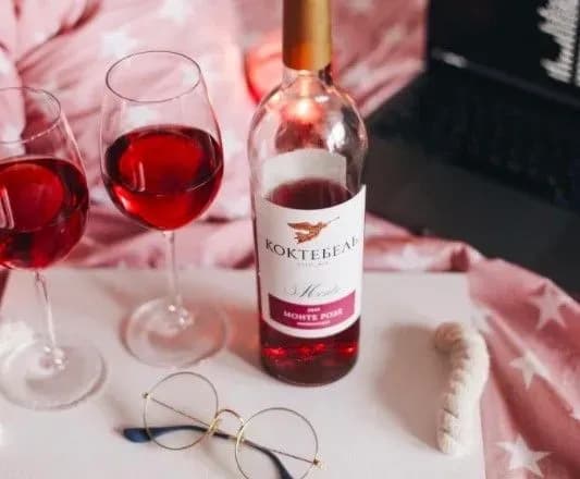 bilshe-na-10-ukrai-ntsi-vse-chastishe-kupuyut-ta-spozhivayut-vina