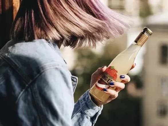 naslidki-karantinu-spozhivannya-slaboalkogolnikh-napoi-v-v-ukrai-ni-zroslo-na-chvert