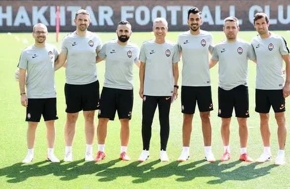 kashtru-anonsuvav-zmini-v-trenerskomu-shtabi-shakhtarya