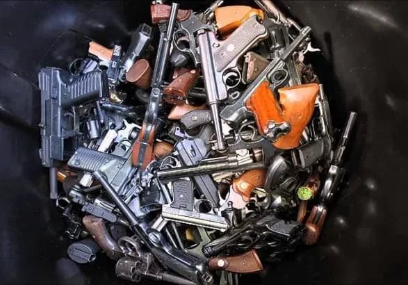 z-pochatku-roku-kontrabandisti-namagalisya-ponad-170-raziv-perevezti-cherez-kordon-zbroyu