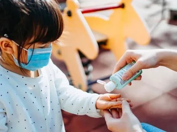 u-stolitsi-zbilshuyetsya-kilkist-ditey-yaki-khvoriyut-na-covid-19-klichko