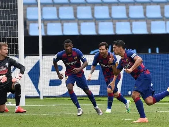 dubl-suaresa-ne-vryatuvav-barselonu-vid-vtrati-ochok-v-primeri