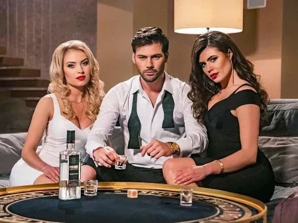 ekspert-pro-prichini-populyarnosti-premialnogo-alkogolyu-tse-sposib-pidkresliti-svii-status