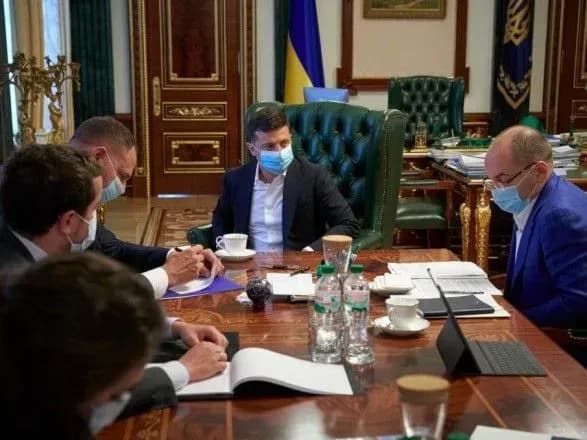 zelenskiy-postaviv-zavdannya-stepanovu-navesti-lad-z-medzabezpechennyam-veteraniv-ato-oos