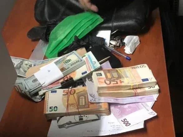 sbu-prikrila-mizhnarodnu-merezhu-z-legalizatsiyi-dokhodiv-cherez-kriptovalyuti