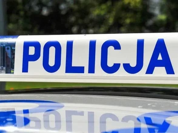 vibori-u-polschi-pyaniy-ukrayinets-pogrozhuvav-pidirvati-viborchu-dilnitsyu