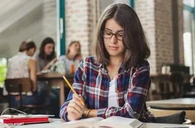 zno-2020-oprilyudneno-porogovi-bali-dlya-testiv-z-matematiki-i-fiziki