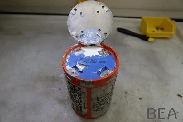 katastrofa-laynera-mau-u-frantsiyi-uspishno-zavantazhila-dani-z-chornoyi-skrinki