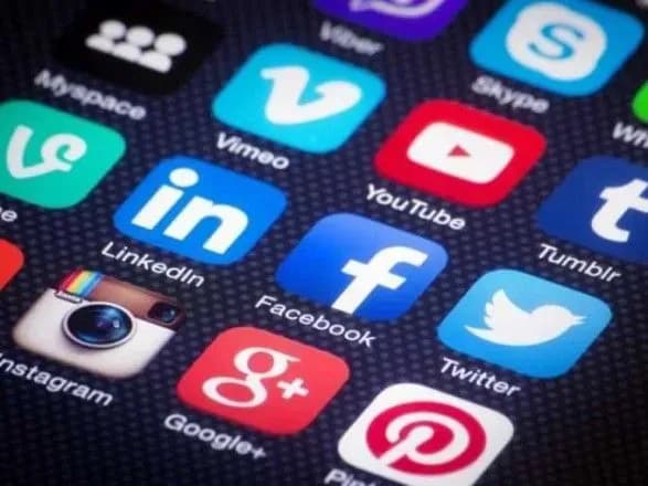 twitter-ta-youtube-prizupinili-diyu-akauntiv-cholovika-yakiy-ymovirno-zakhopiv-zaruchnikiv-u-lutsku