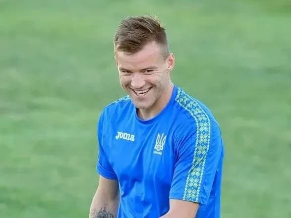 yarmolenko-dopomig-vest-khemu-vryatuvatisya-vid-vilotu-z-apl