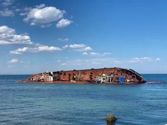 kutsiy-zaproponuvav-pidnyati-tanker-delfi-v-odesi-za-sproschenoyu-protseduroyu