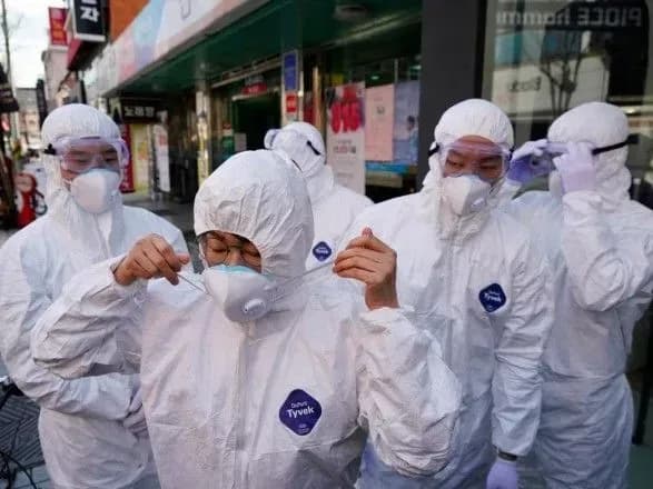 pivdenna-koreya-khoche-styaguvati-platu-z-inozemtsiv-za-likuvannya-covid-19