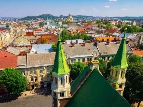 u-moz-nazvali-regioni-z-naybilshim-dobovim-prirostom-khvorikh-na-covid-19-30