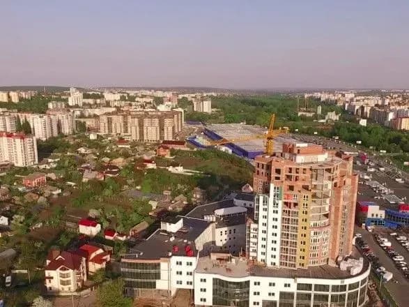 do-poslablennya-karantinu-ne-gotovi-12-regioniv-ta-kiyiv-moz