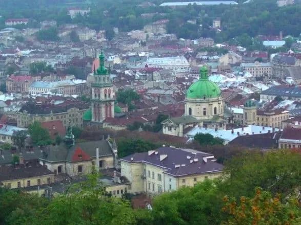 u-moz-nazvali-regioni-z-naybilshim-dobovim-prirostom-khvorikh-na-covid-19-35